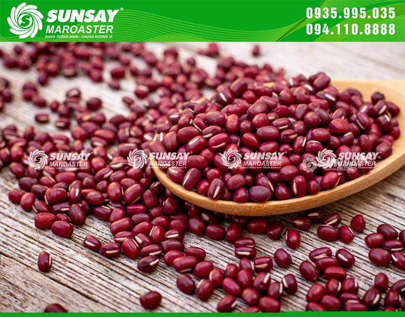 Đậu đỏ rang có vị bùi ngọt tự nhiên, kết cấu hạt khô ráo và ổn định, giúp thành phẩm giữ chất lượng tốt trong suốt quá trình bảo quản và đóng gói