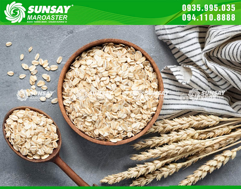 Yến mạch được rang chín đều từ bên trong, không còn mùi sống, dễ pha uống, nhẹ bụng và giữ được hương vị tự nhiên trong suốt quá trình bảo quản